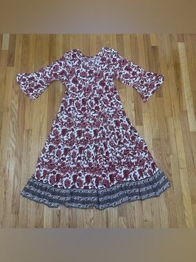 NWOT Soft Surroundings White Maxi Dress with Red Floral Print and Black Border